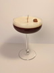 Handgemaakte Espresso Martini Cocktail Kaars. Met heerlijke geur van espresso en wodka.